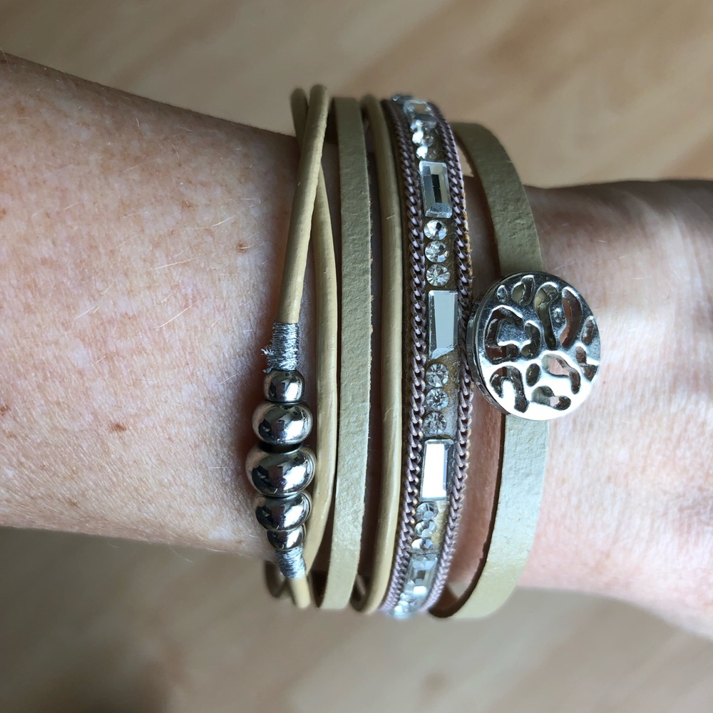 Bracelet - Picture 5 of 9